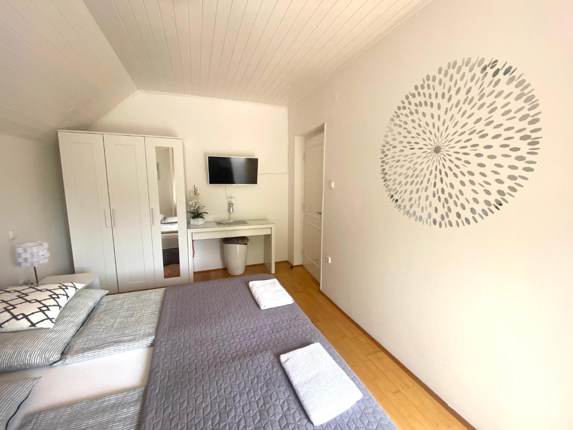 Do-Ti Apartmanhaz Balatonlelle Exterior foto